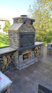 outdoor living fireplace1